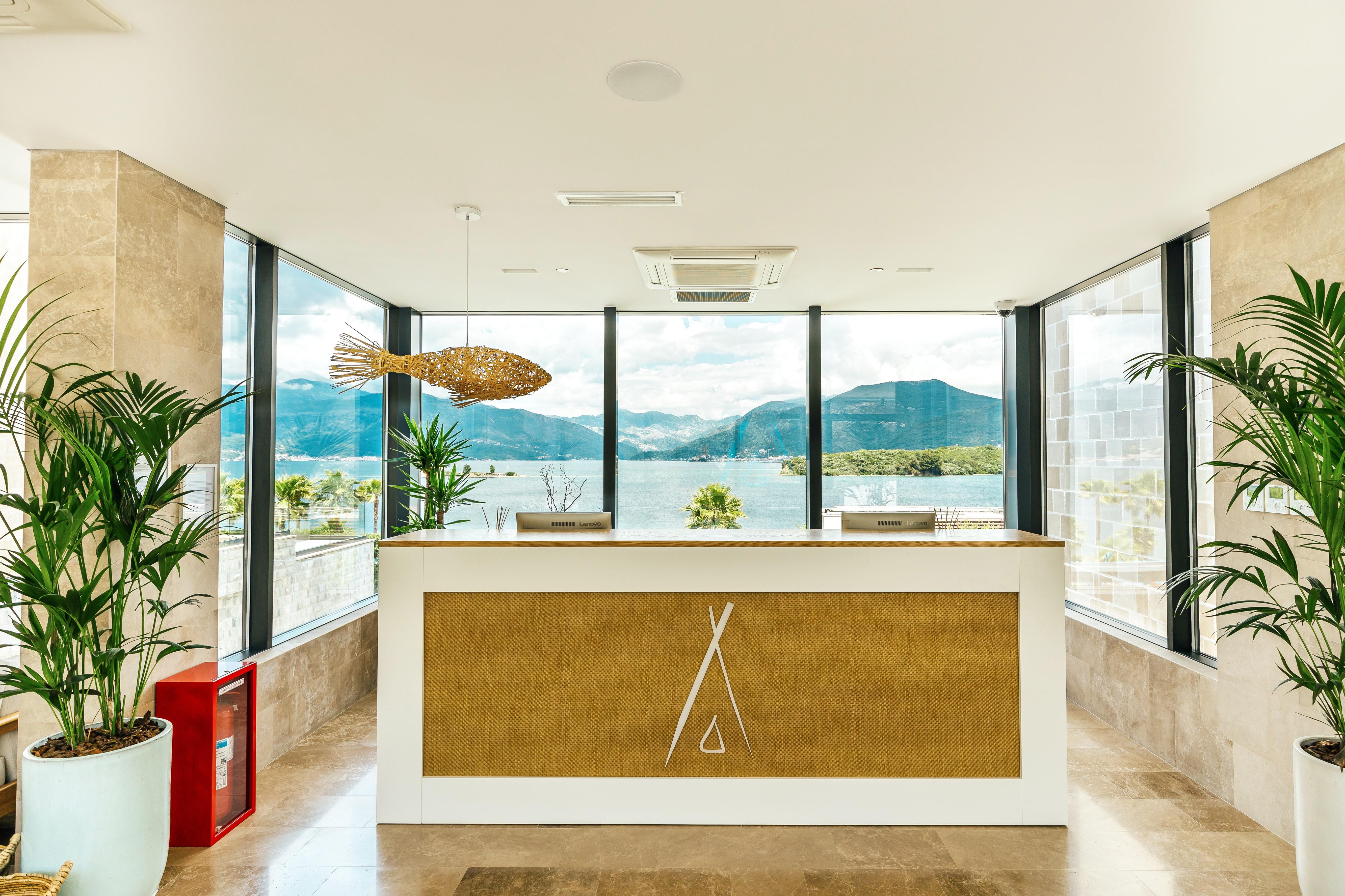 Nikki Beach Resort & Spa Montenegro Krtoli Buitenkant foto